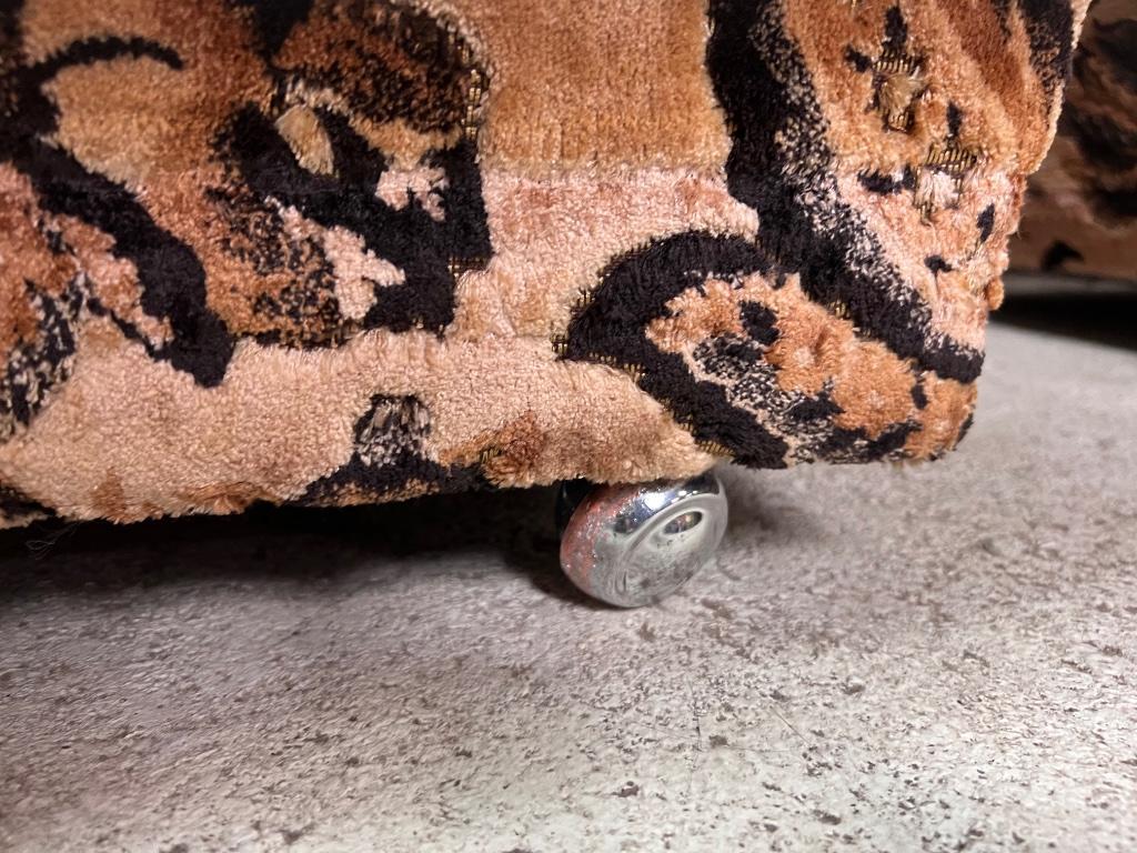 Set of 2 vintage armchairs