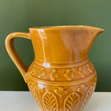 Ceramic decanter