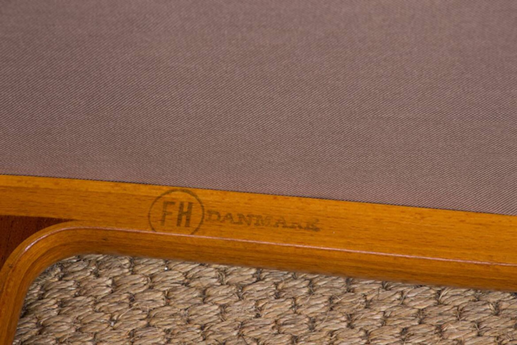 Danish 2-seater sofa in laminated beech and mahogany model AX by Peter Hvidt and Orla Molgaard-Nielsen for Fritz Hansen 1960