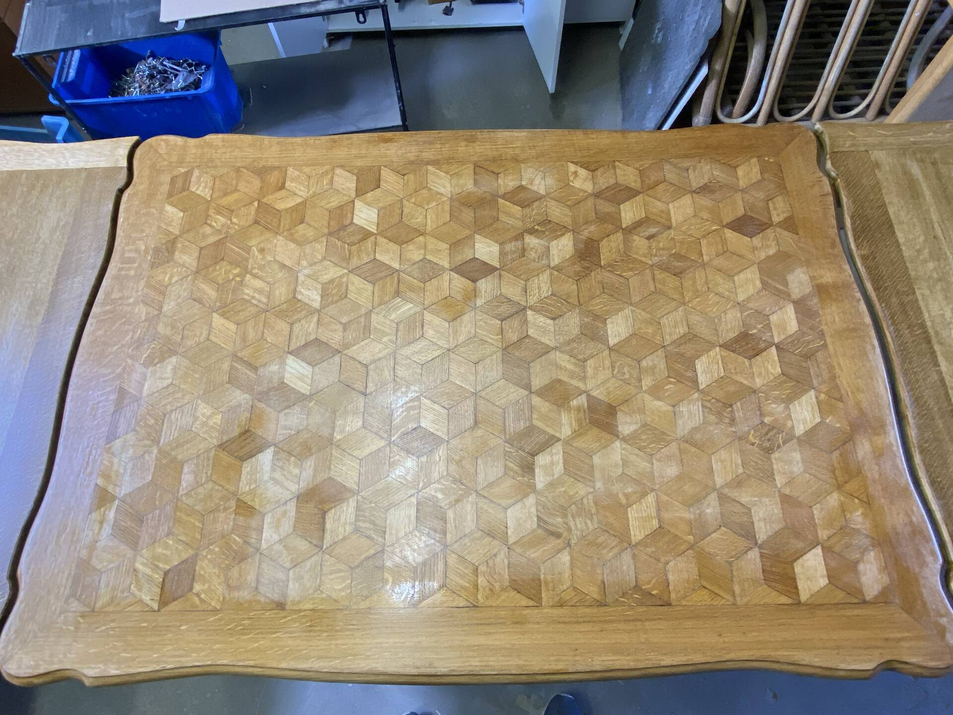 Superb Solid Oak Dining Table in Louis XV Style