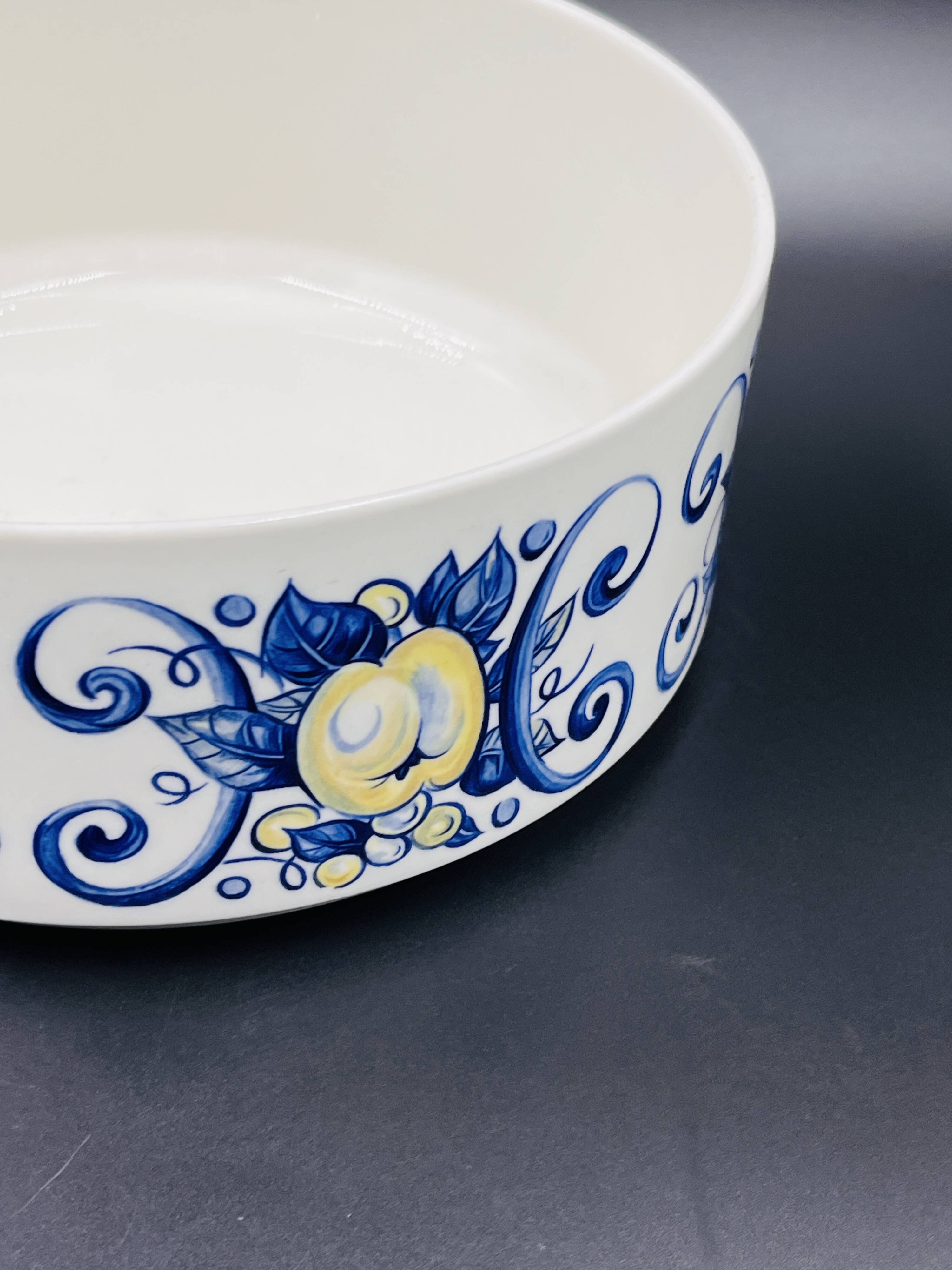 Set of two Cadiz salad bowls by Villeroy & Boch