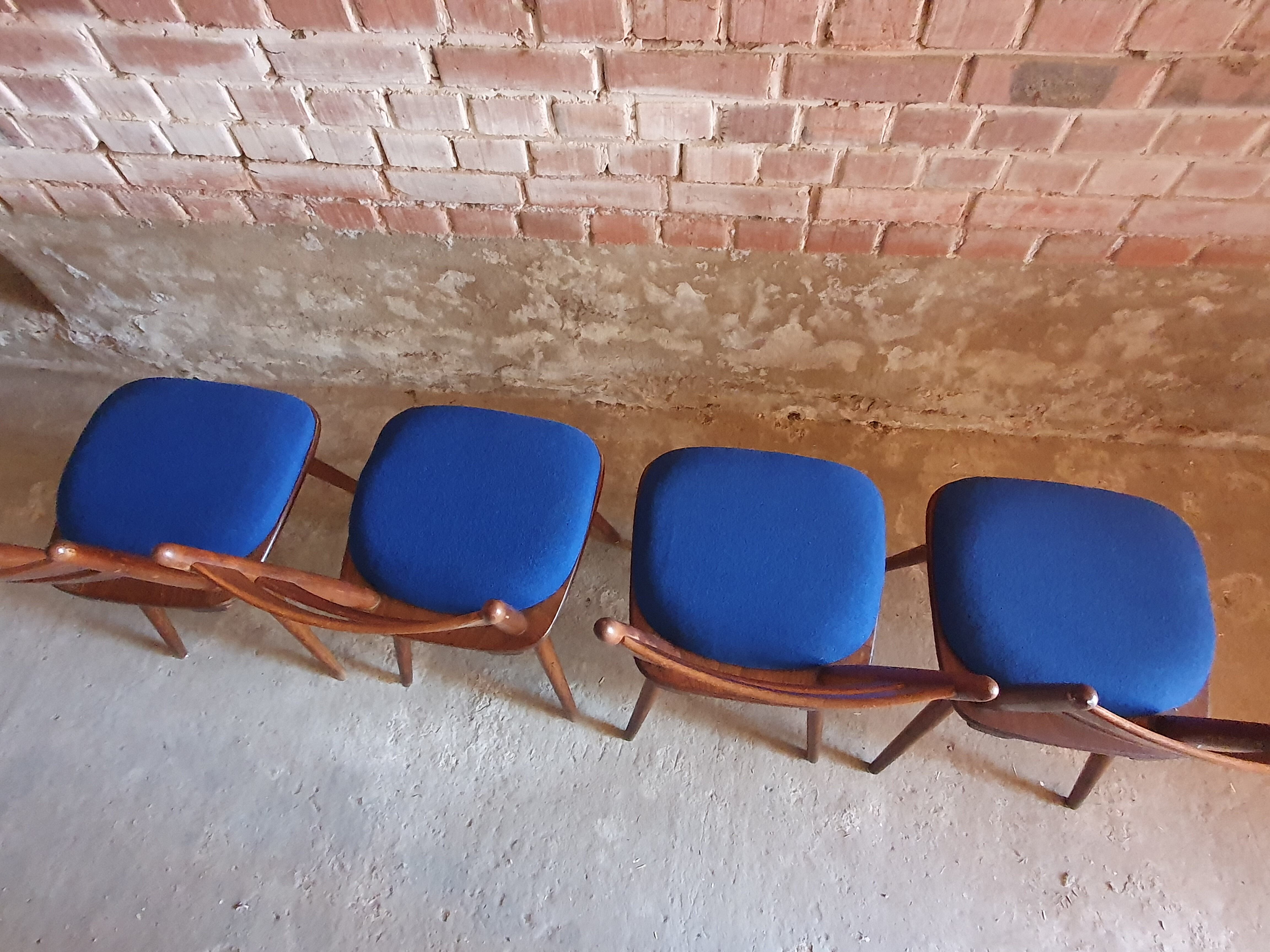 4 chairs bistro 70"s