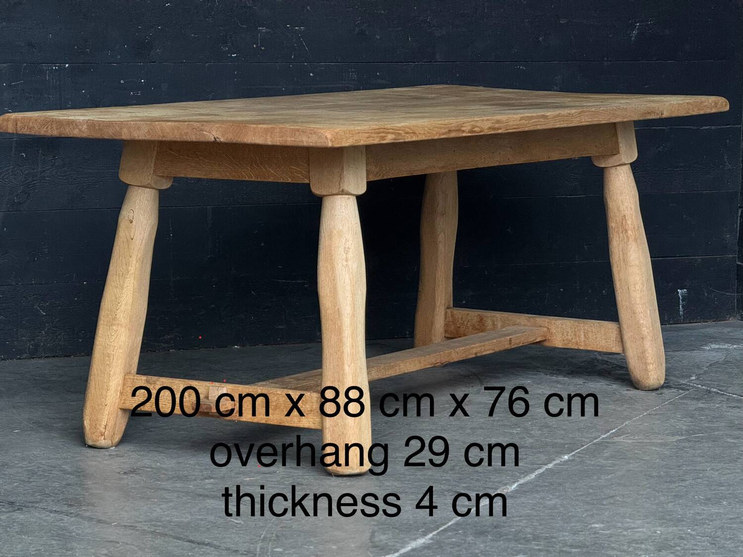 Table de ferme scandinave