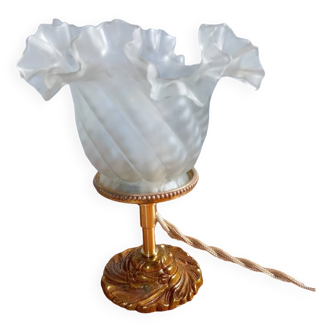Lampe de table tulipe verre à froufrous pied bronze doré et laiton