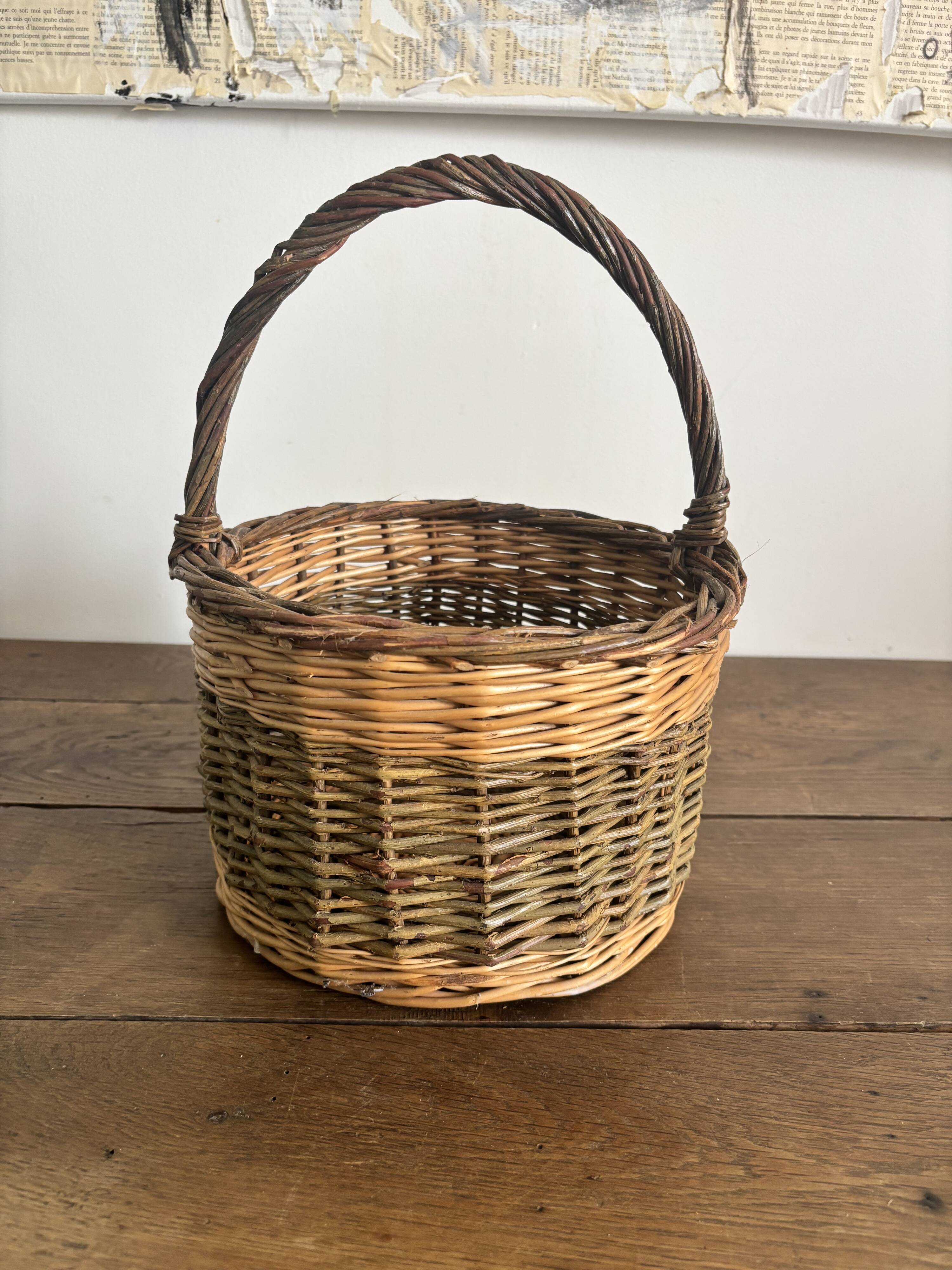 Vintage woven wicker basket, 1950s