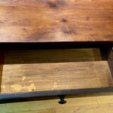 Table à manger en bois de mélèze