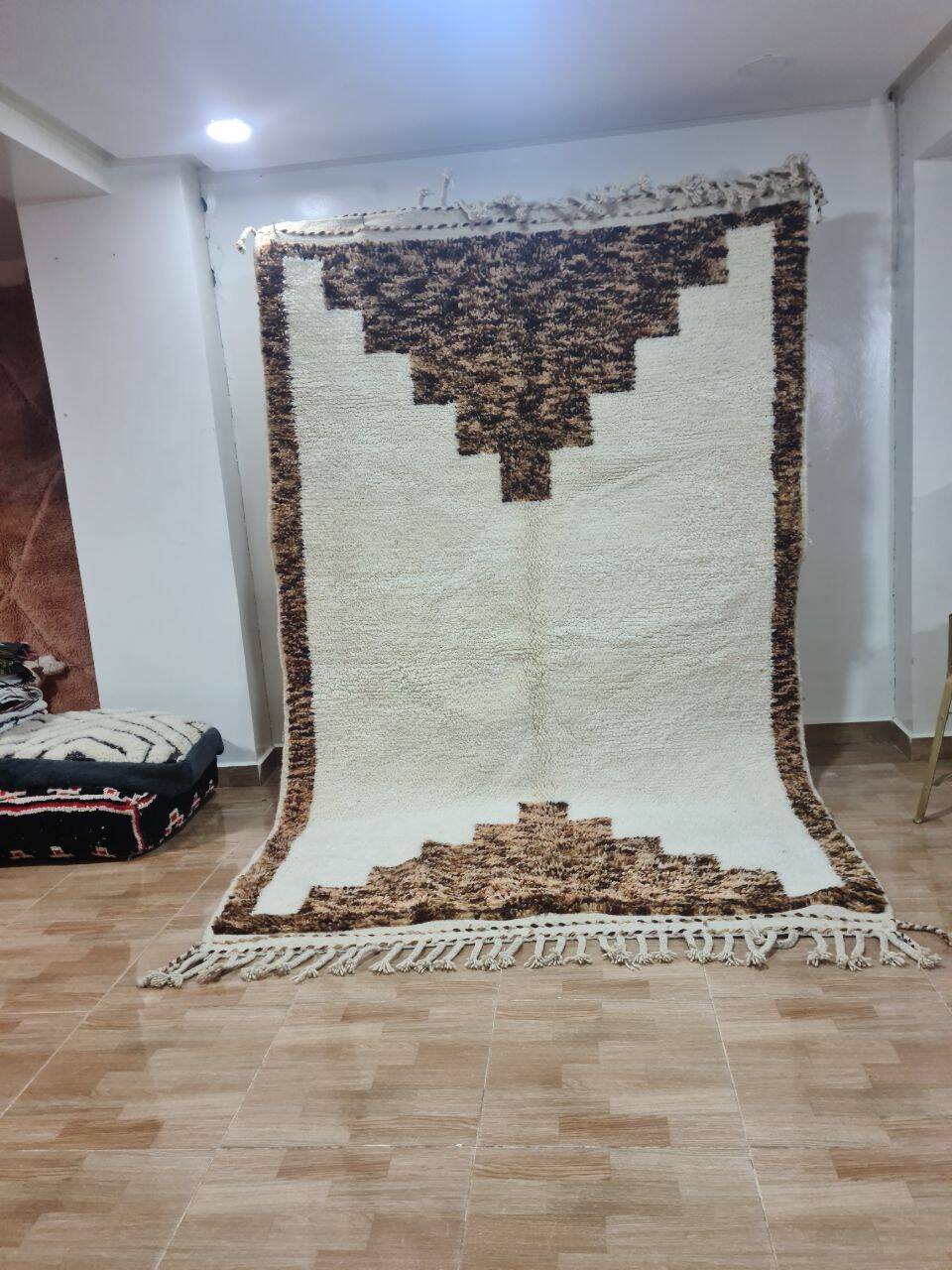 Beni Mrirt Rug 100% Natural Wool – Luxury and Berber Craftsmanship