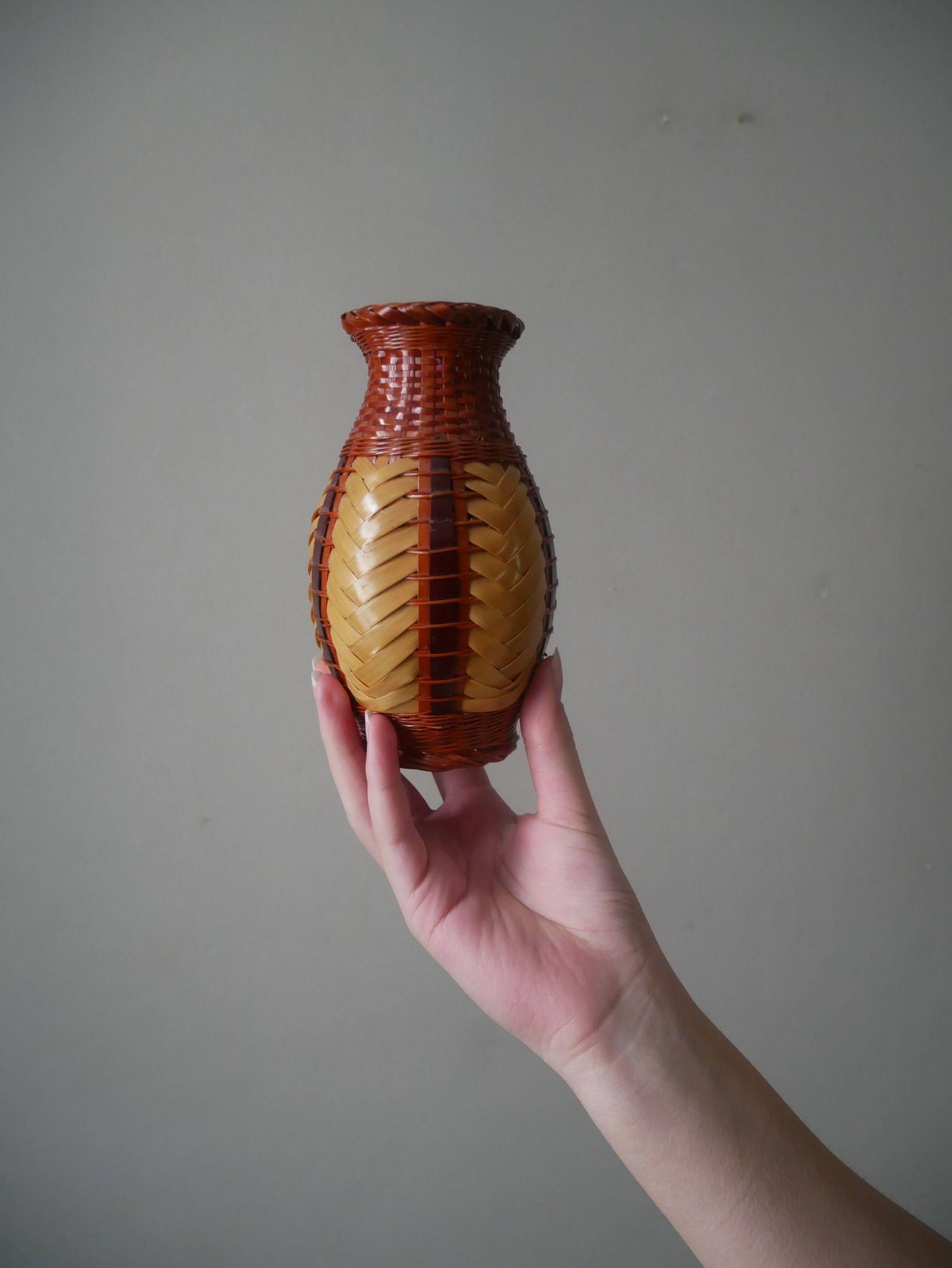 vase in natural woven fiber, handmade, bohemian country decoration