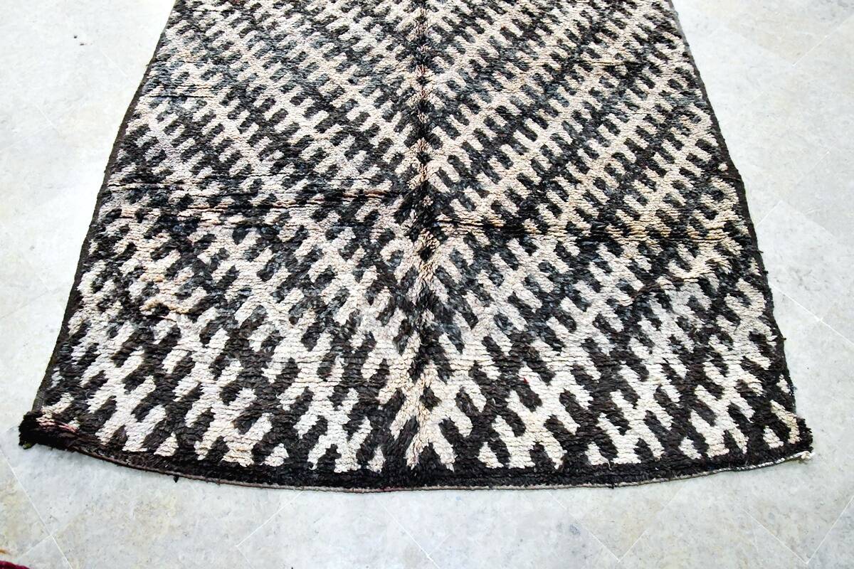 Vintage Talsint Berber rug