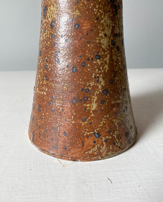 Lamp foot sandstone email ashes