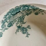 Round dish signed Bertrand Bordeaux model Anémone