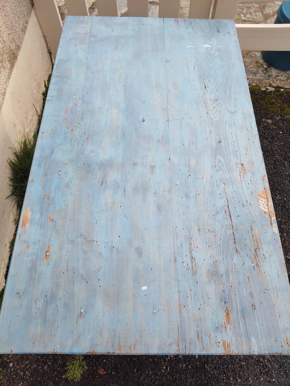 Antique table with spindle legs, patinated in celadon blue – solid wood – 19