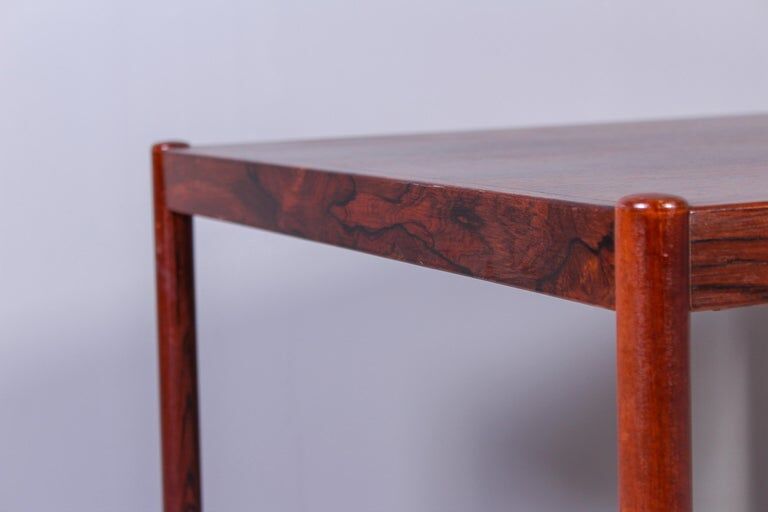 Rectangular Scandinavian coffee table in 1950s rosewood