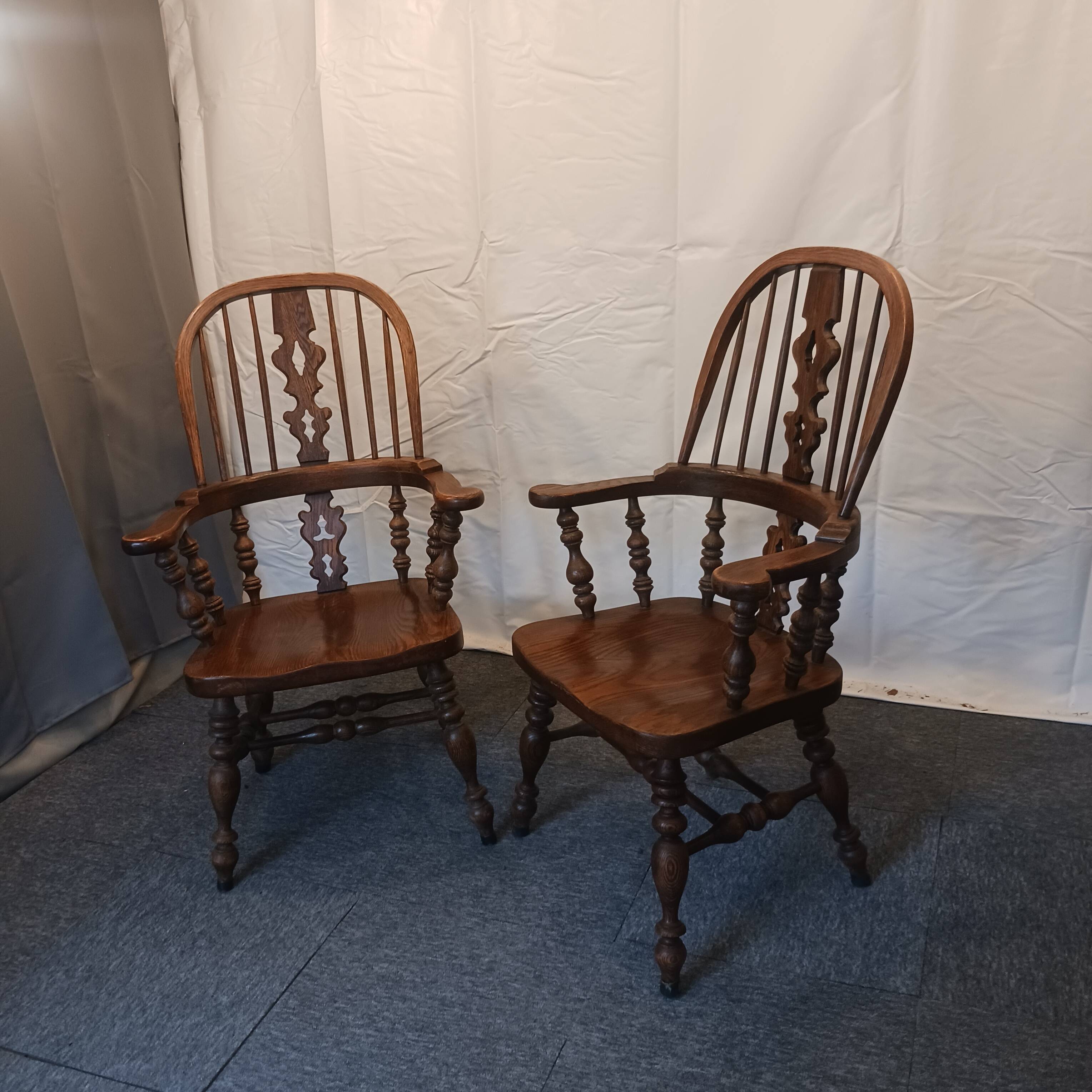 pair of Windsor armchairs by Ethan Allen