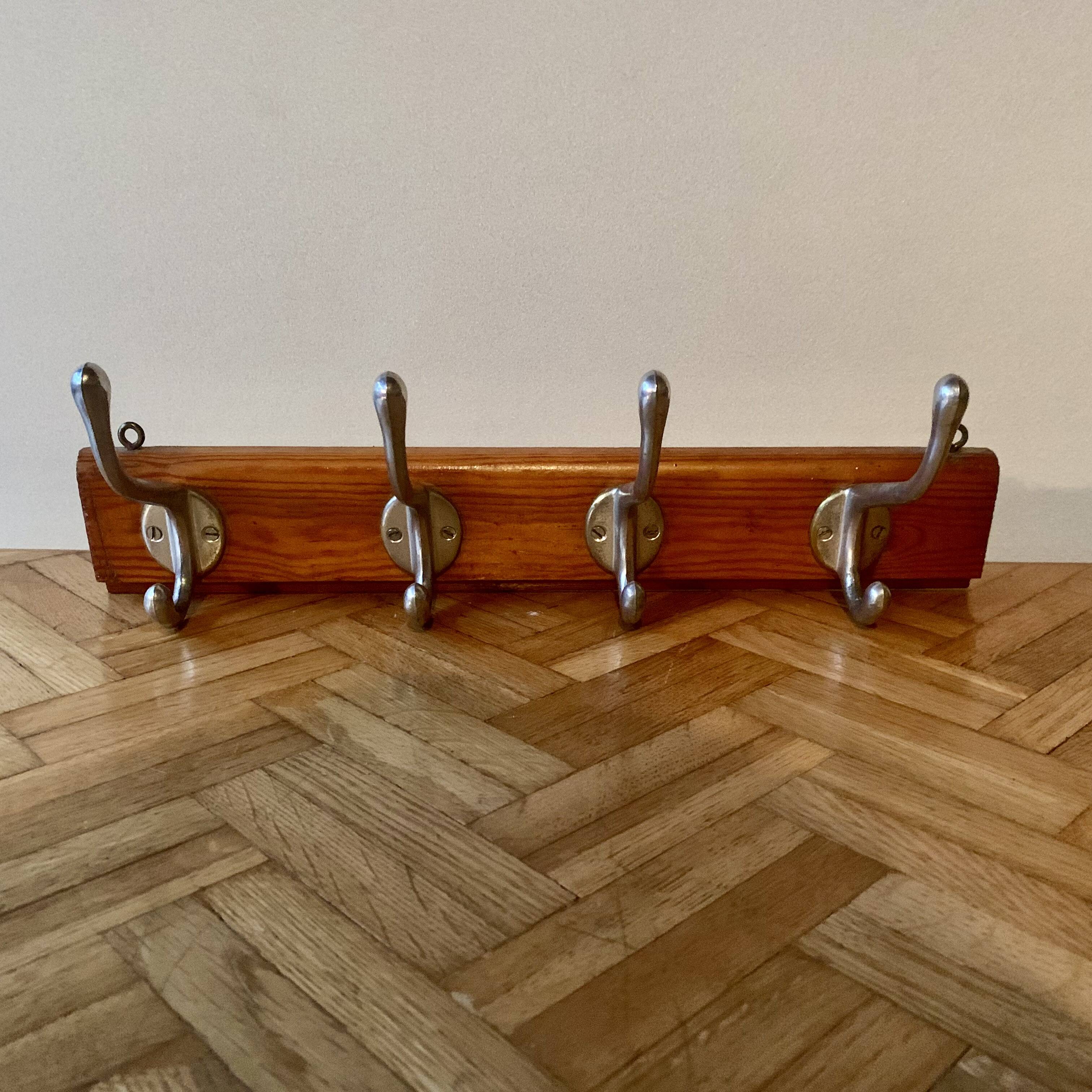 Vintage wooden wall coat rack - 4 hooks.