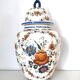 Vase potiche fleurie faïence Hubert Bequet