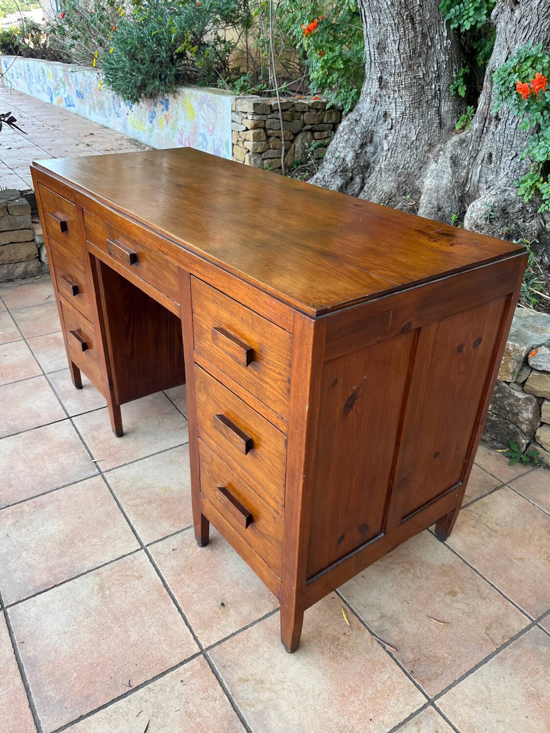 1930s/1940s colonial-style desk
