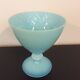 Vase opaline torsadée bleue