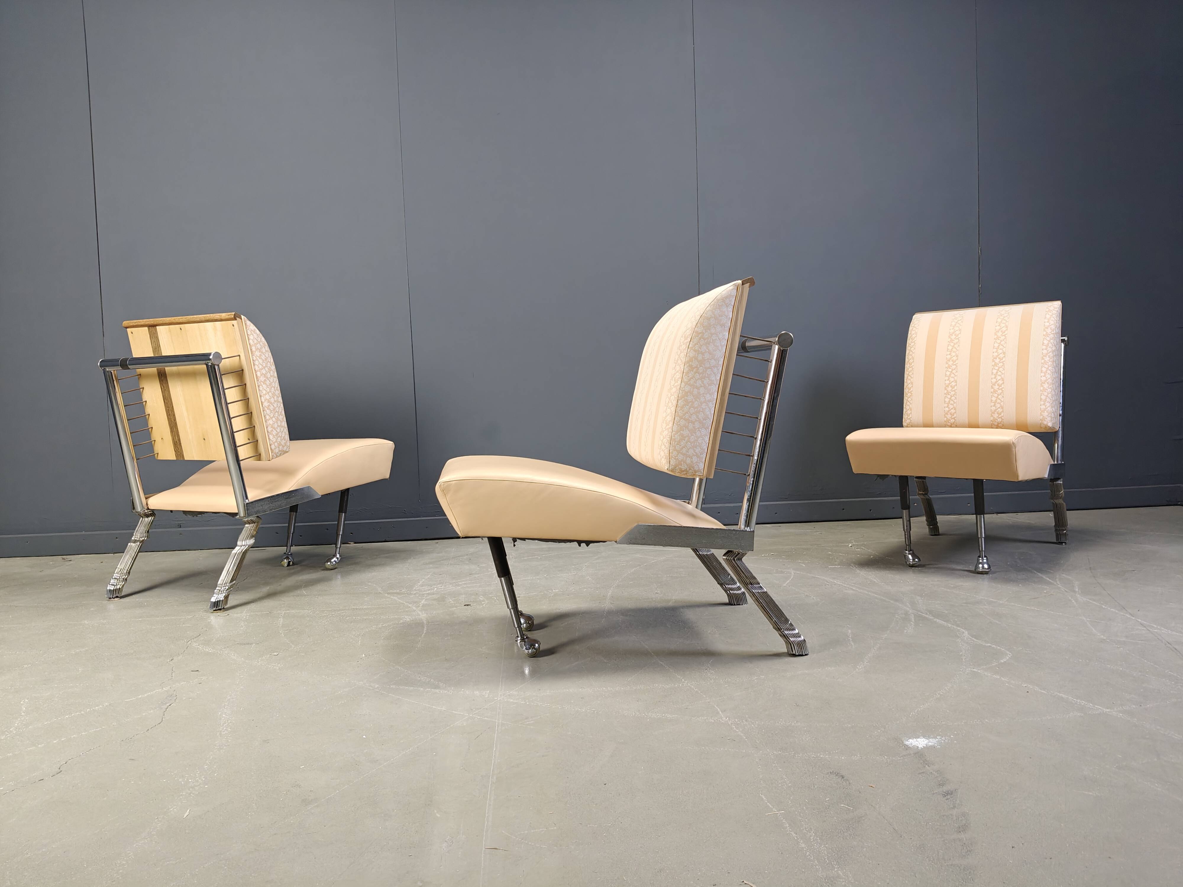 Ensemble de chaises longues sculpturales avec table basse, 1996