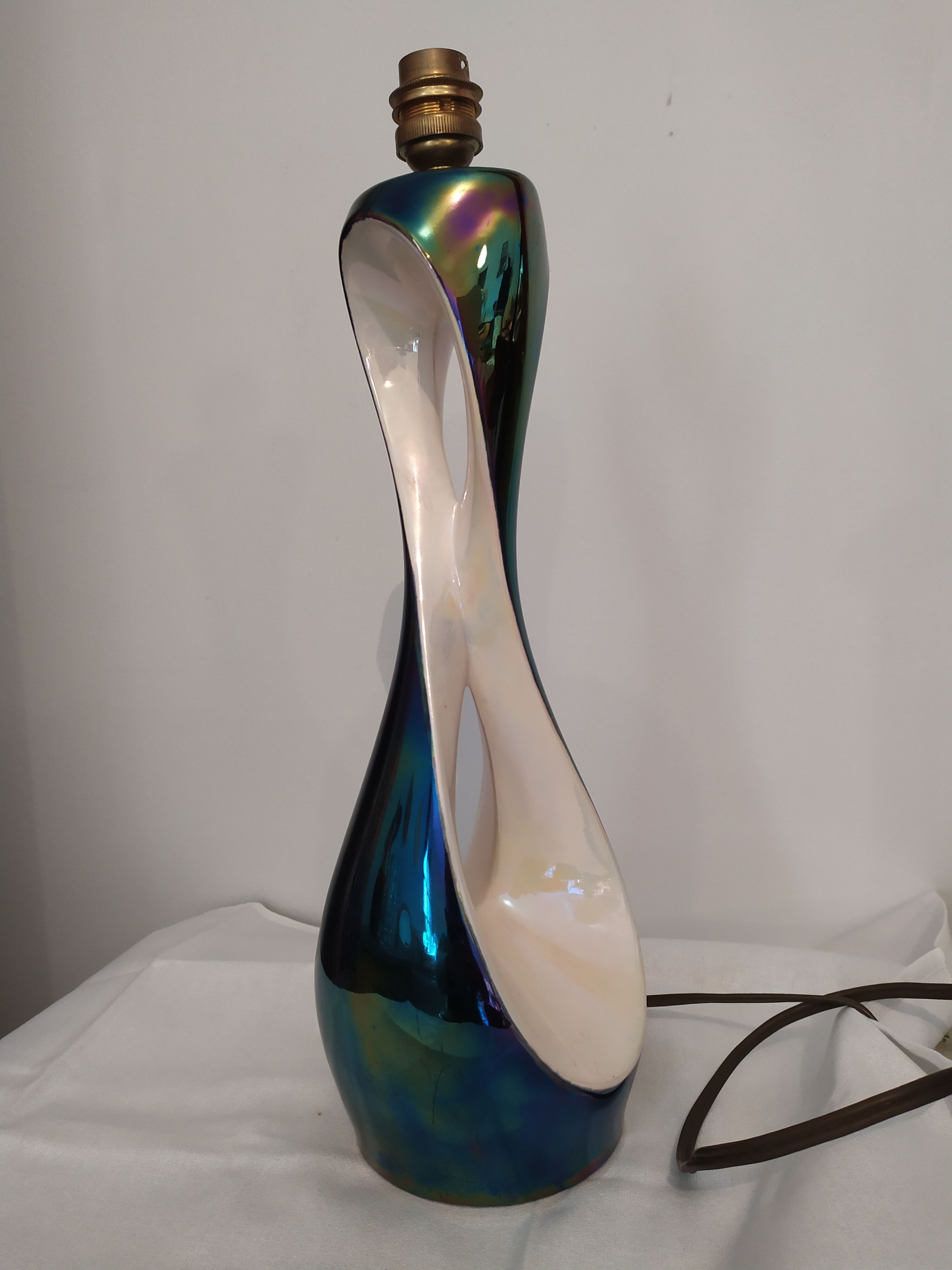 Ceramic lamp foot