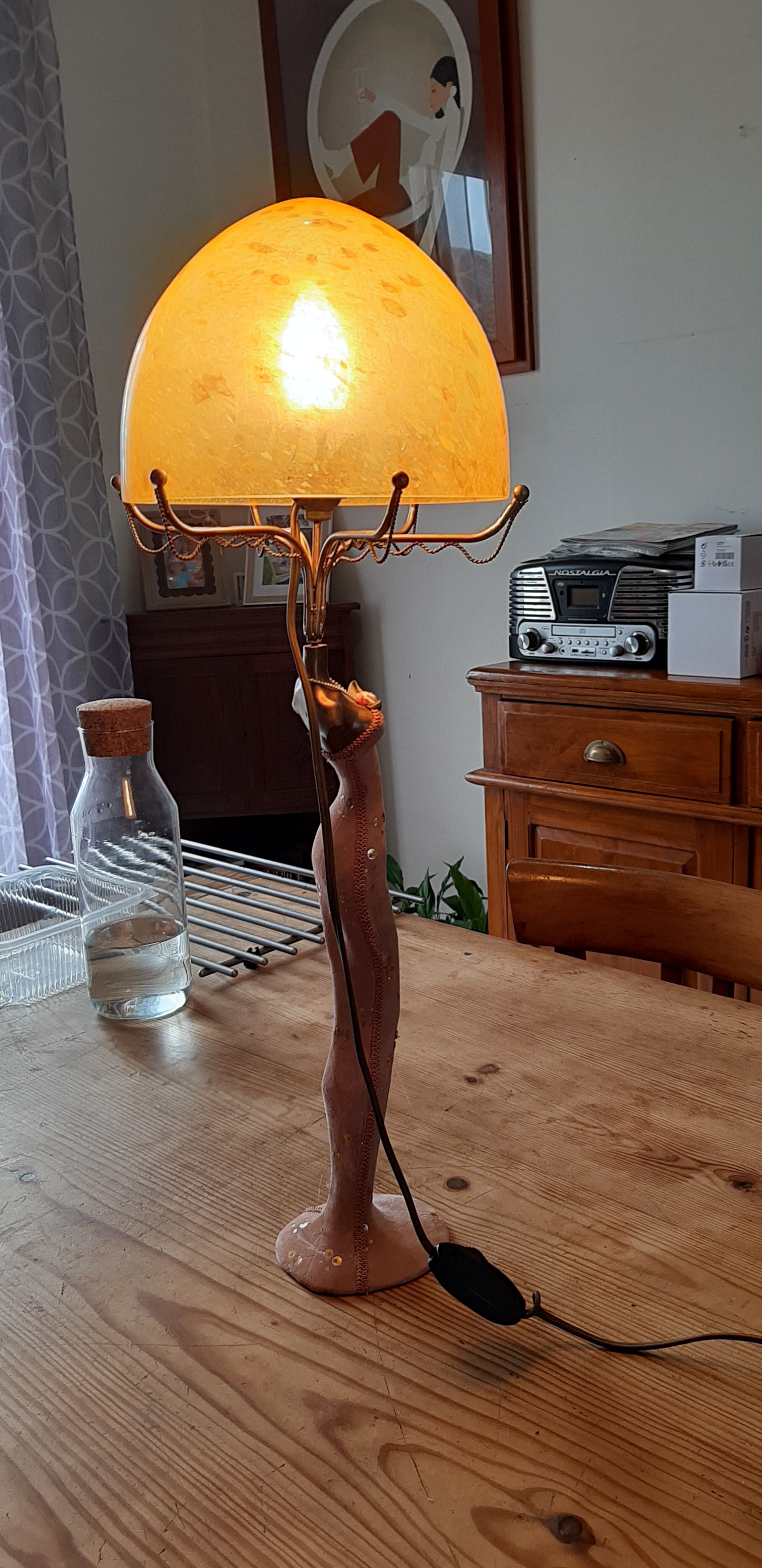 Art deco lamp golden metal and glass pate