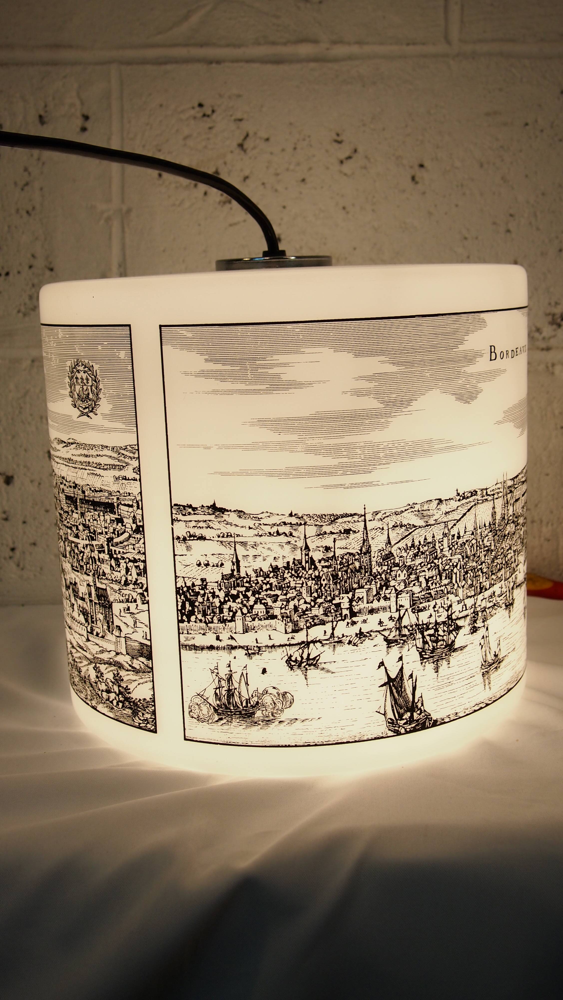 Vintage French 1960s modernist Arlus opaline pendant light, Paris Bordeaux