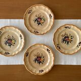 4 assiettes plates anciennes en faïence de Longchamp