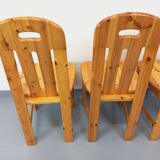 Set of 4 vintage pine chairs from the 70s and 80s