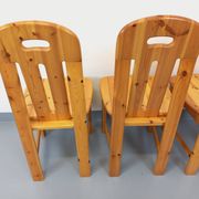 Suite de 4 chaises vintage en pin des années 70 80