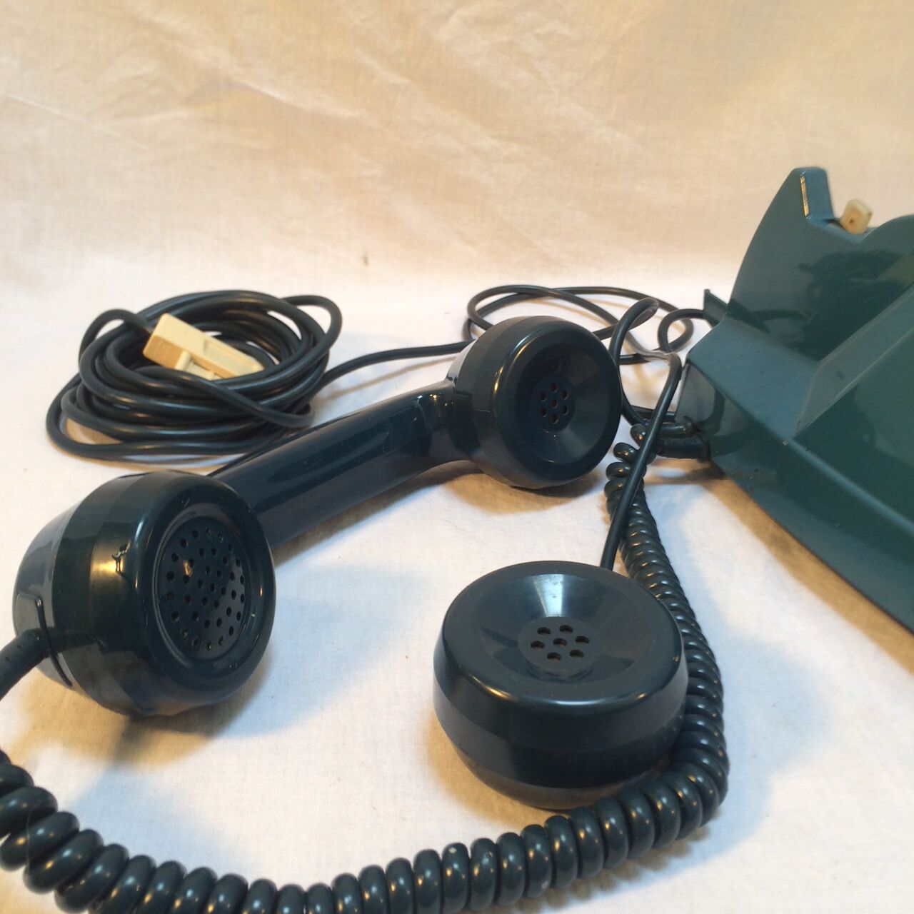 Socotel S63 vintage phone with keys 80