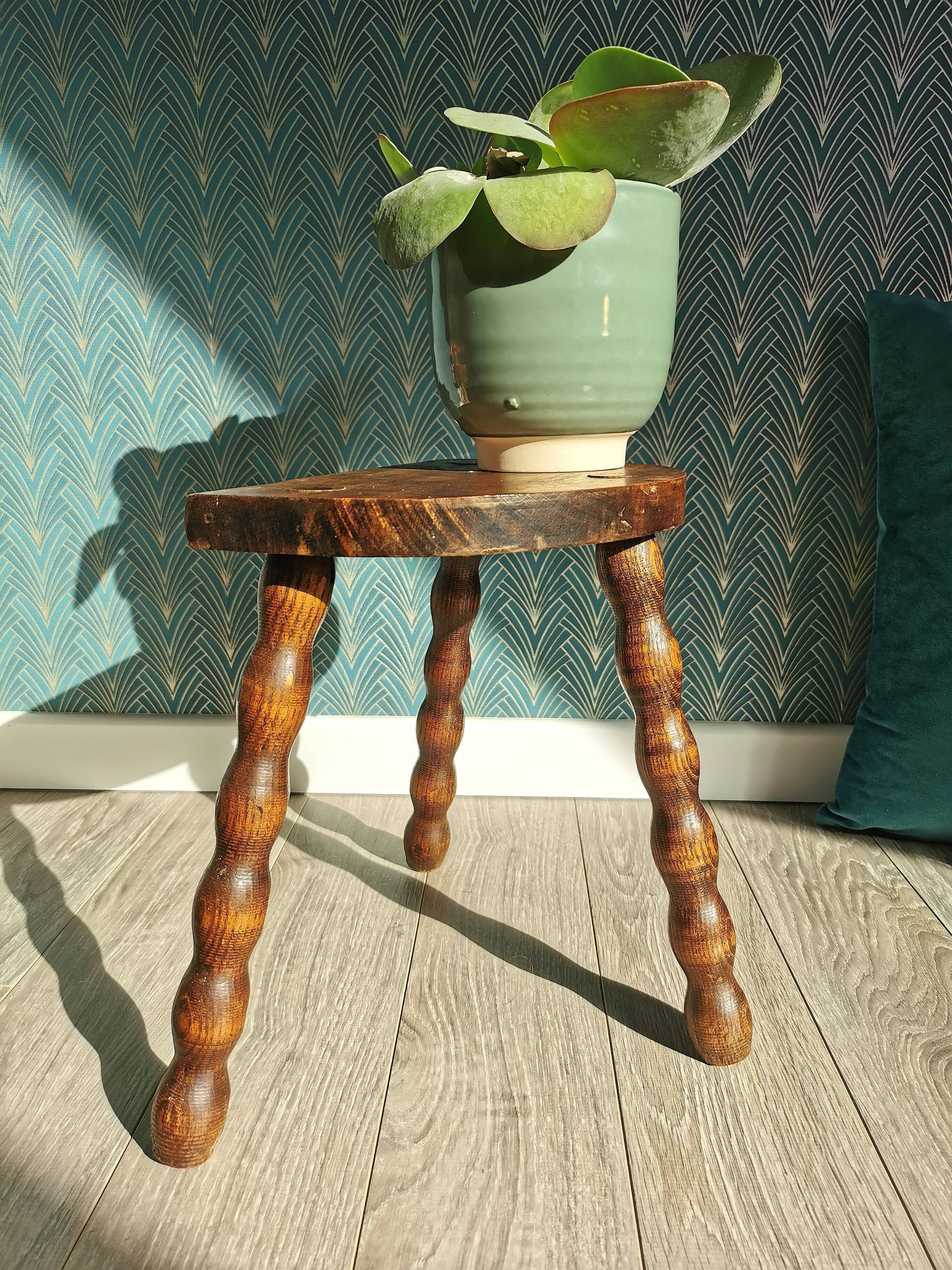 Vintage tripod stool