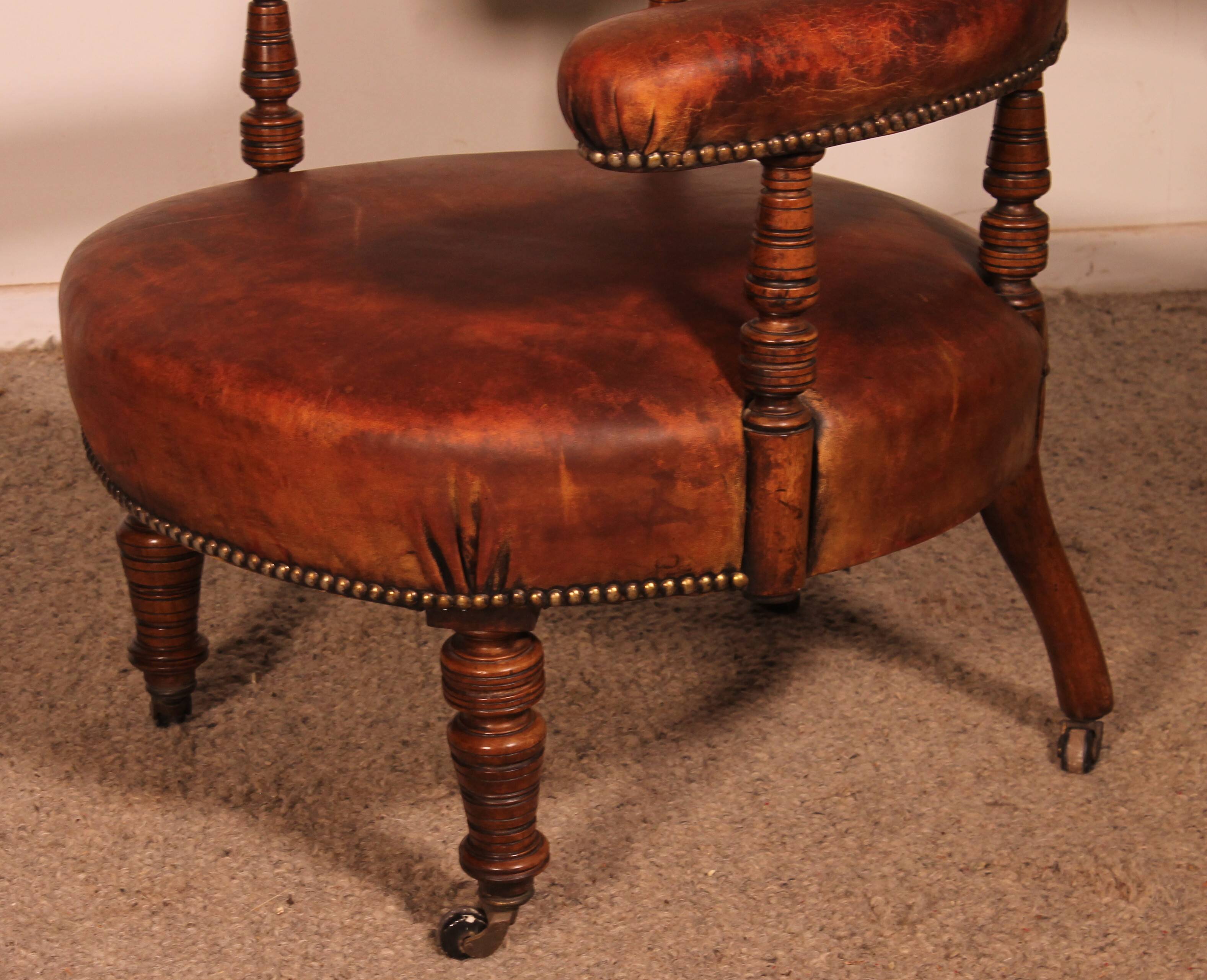 small shepherdess or armchair in mahogany and cognac leather - 19th century