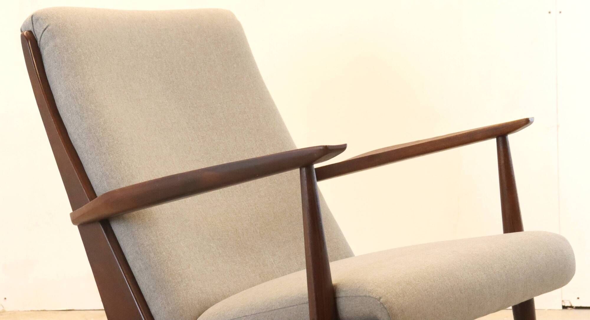 Danish design classic Cube boomerang rocking chair by Søren Georg Jensen
