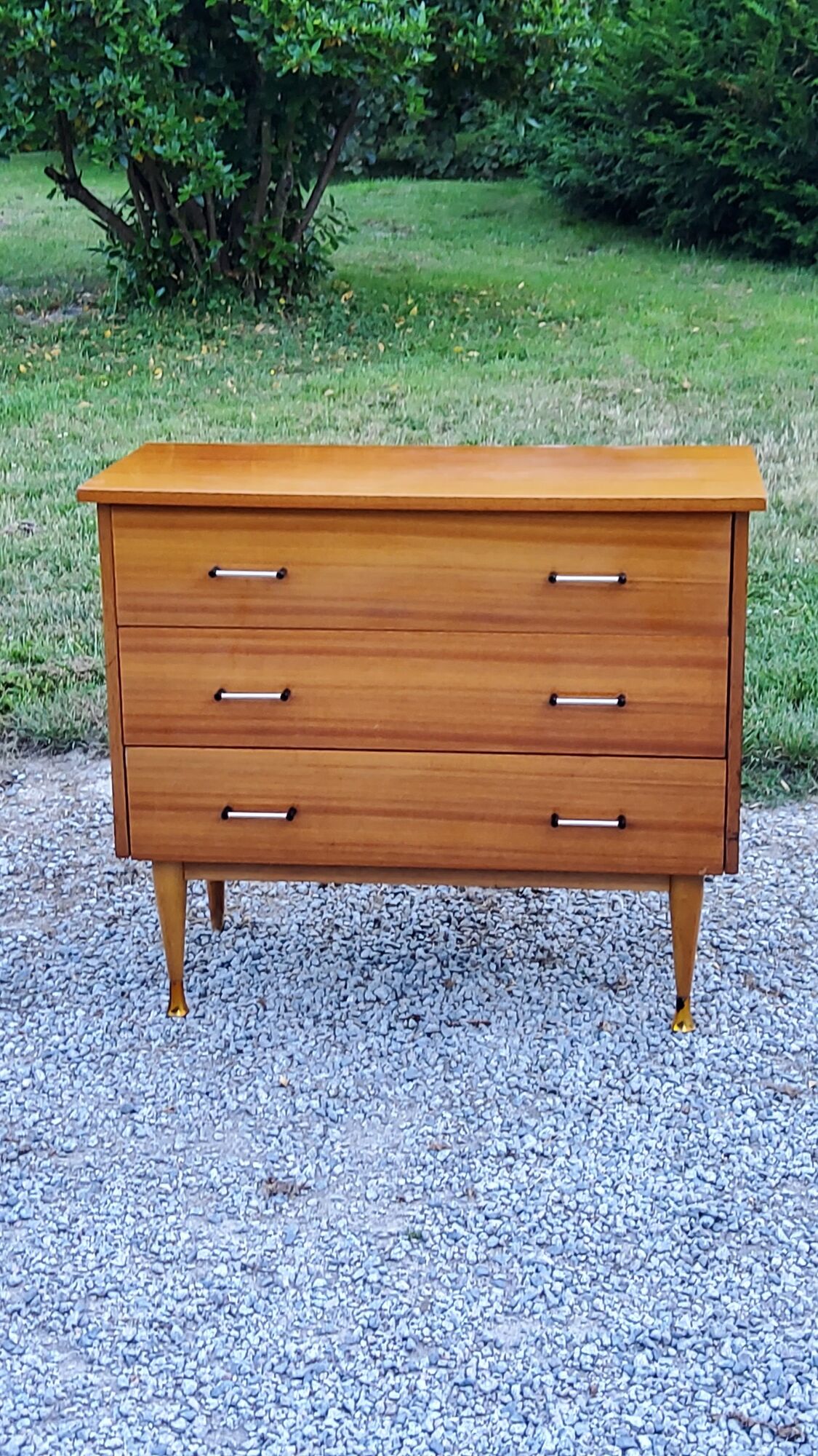 Vintage golden mahogany chest of drawers 3 drawers conical feet from the 60s