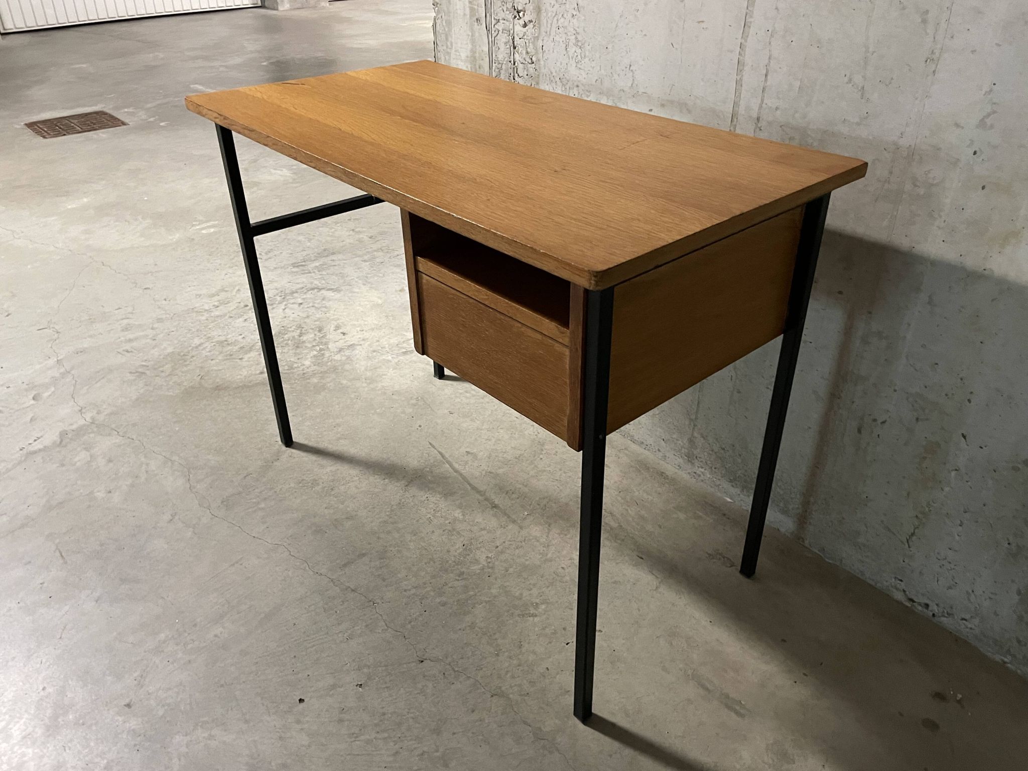 Modernist desk