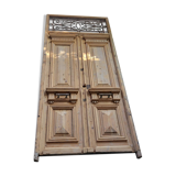 Double Haussmannian doors