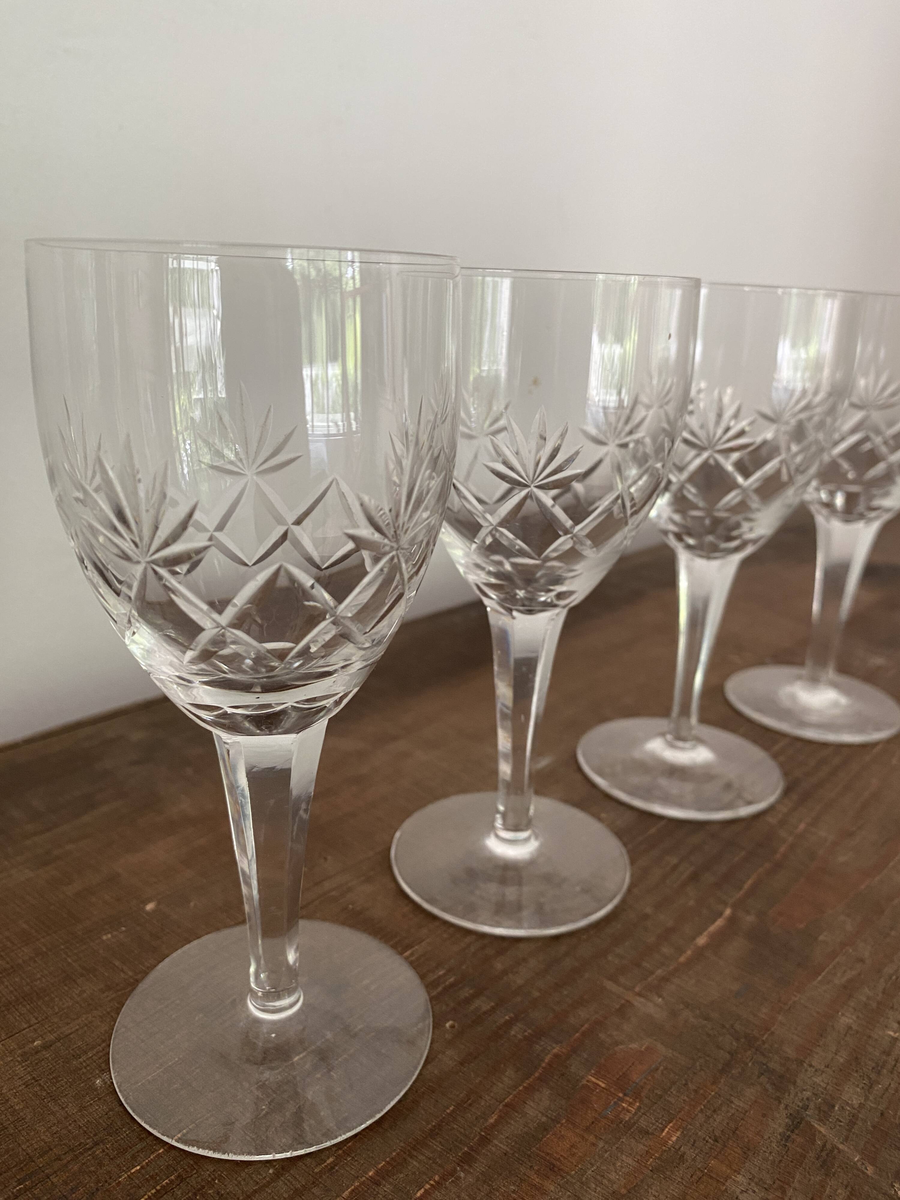 Verre à vin en cristal ciselé vintage 4 pièces