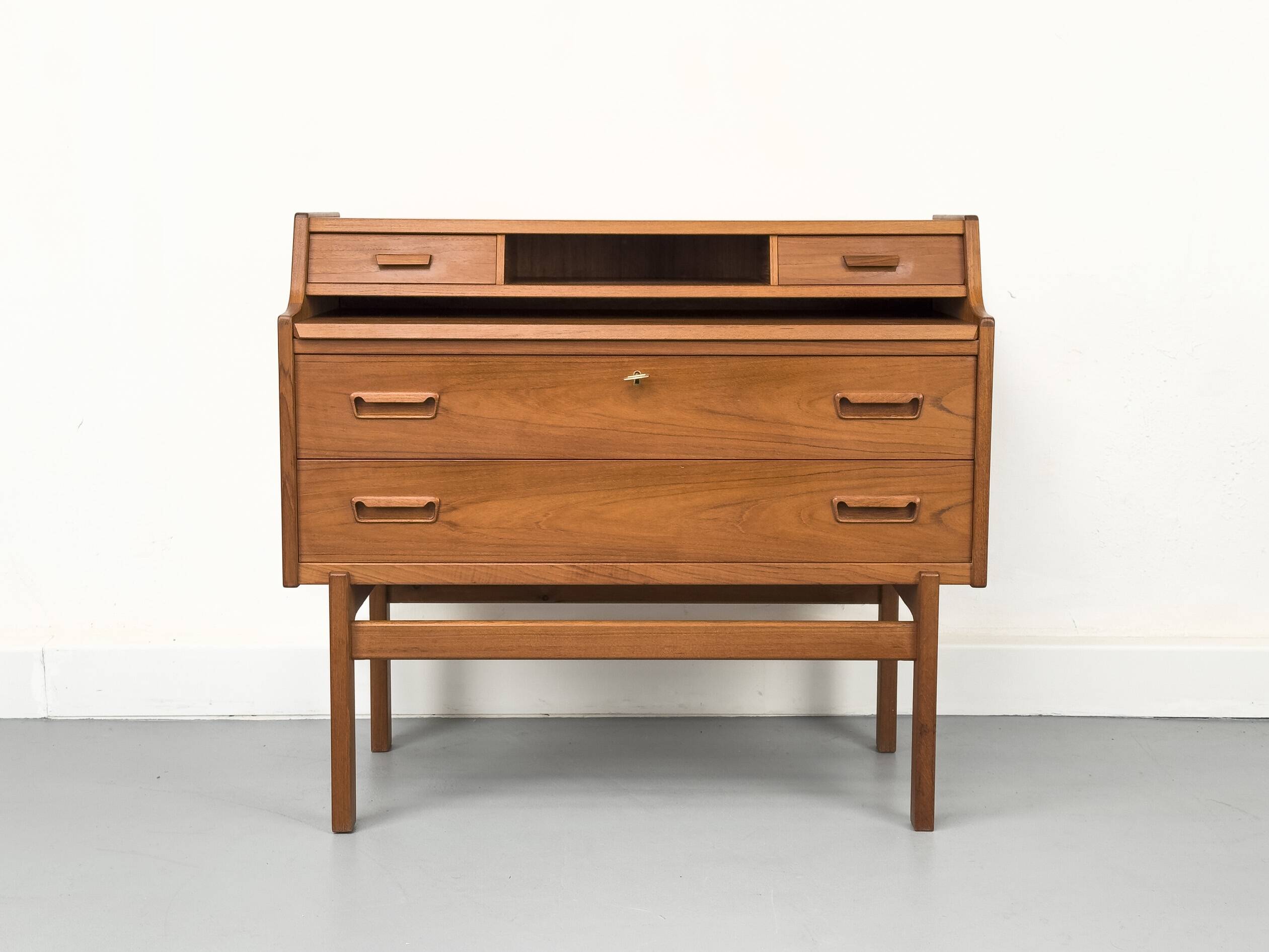 Bureau Secrétaire en Teck par Arne Wahl Iversen pour Vinde Møbelfabrik, 1960s