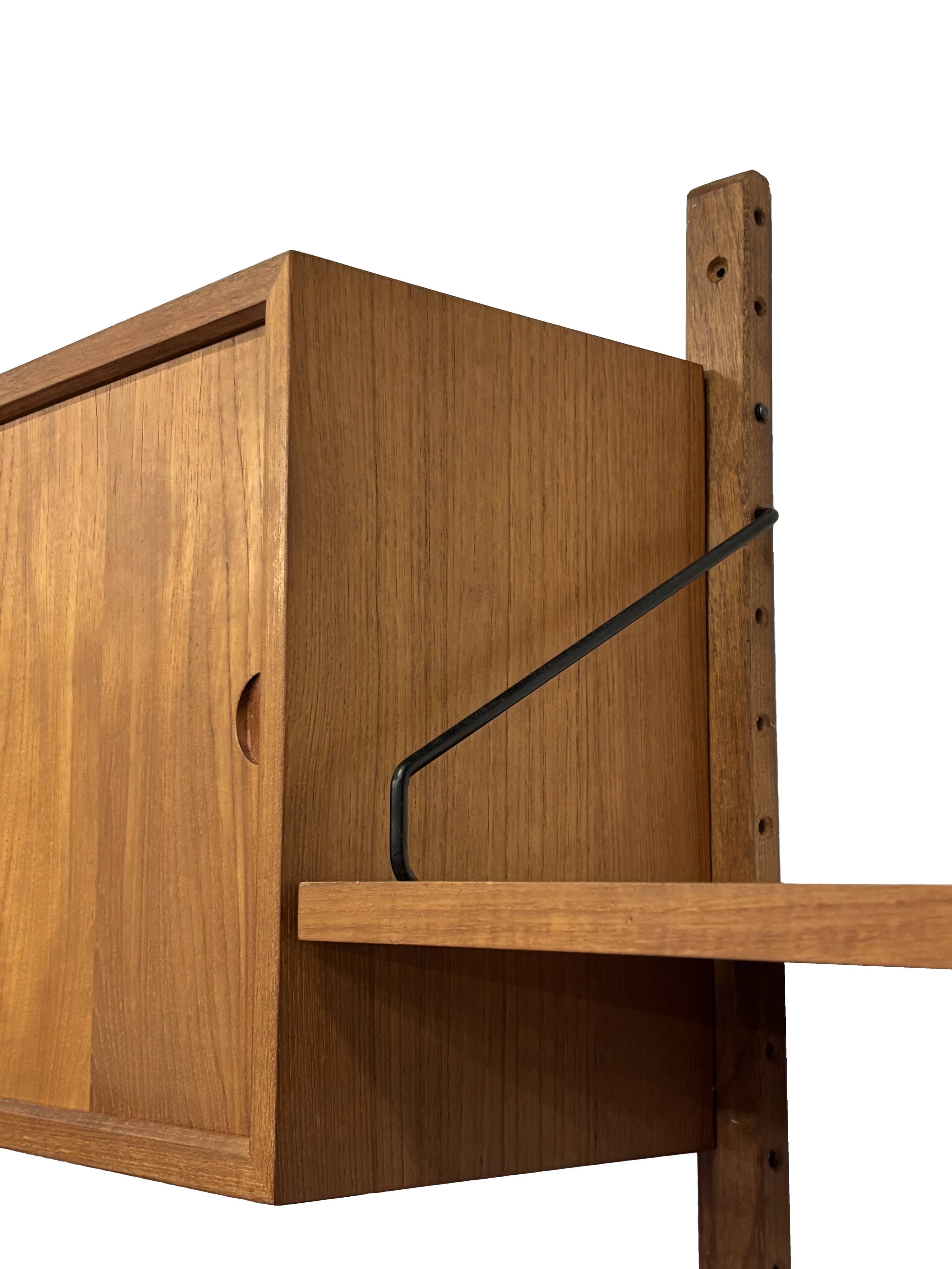 Vintage wall system Poul Cadovius Cado Design