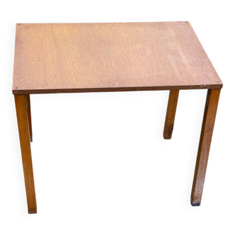 Rectangular Scandinavian coffee table in wood