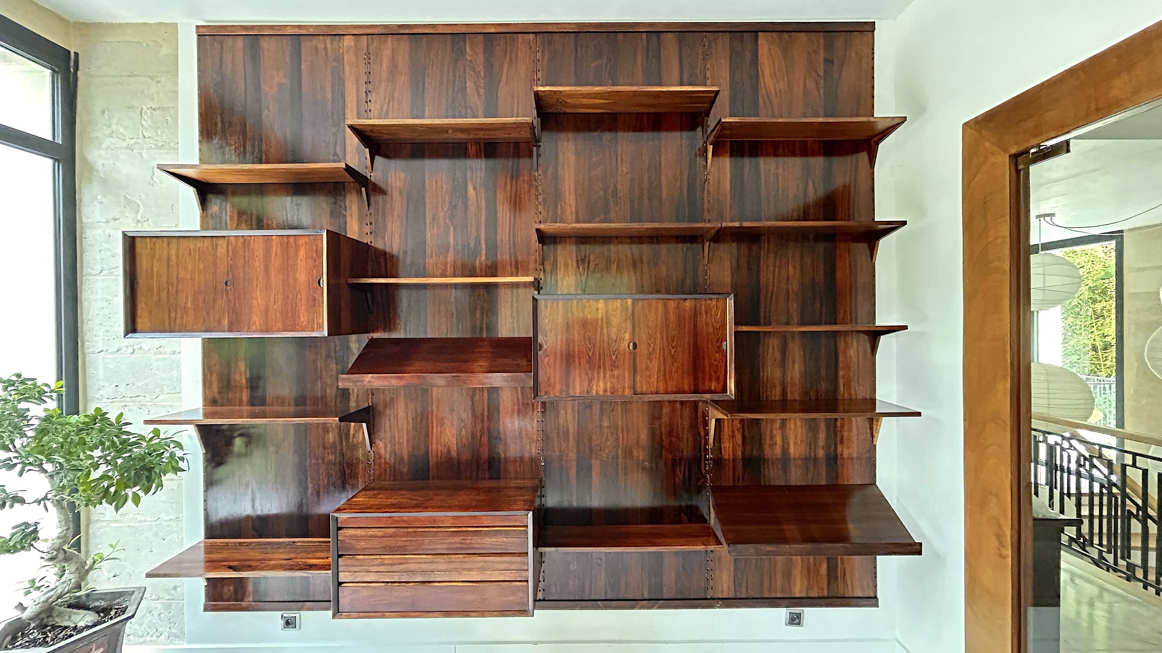 Scandinavian modular wall shelf in rosewood, Poul Cadovius, 1960s