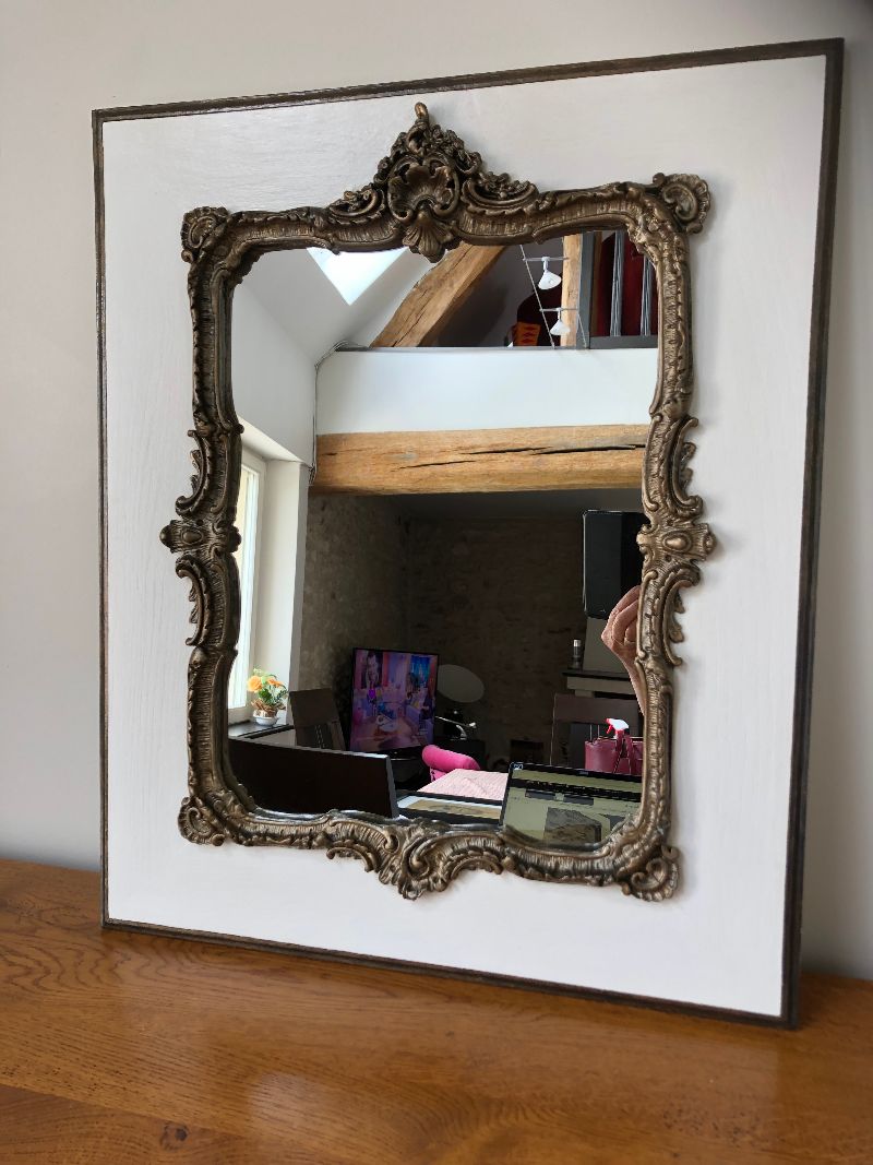 Redesigned wooden mirror
