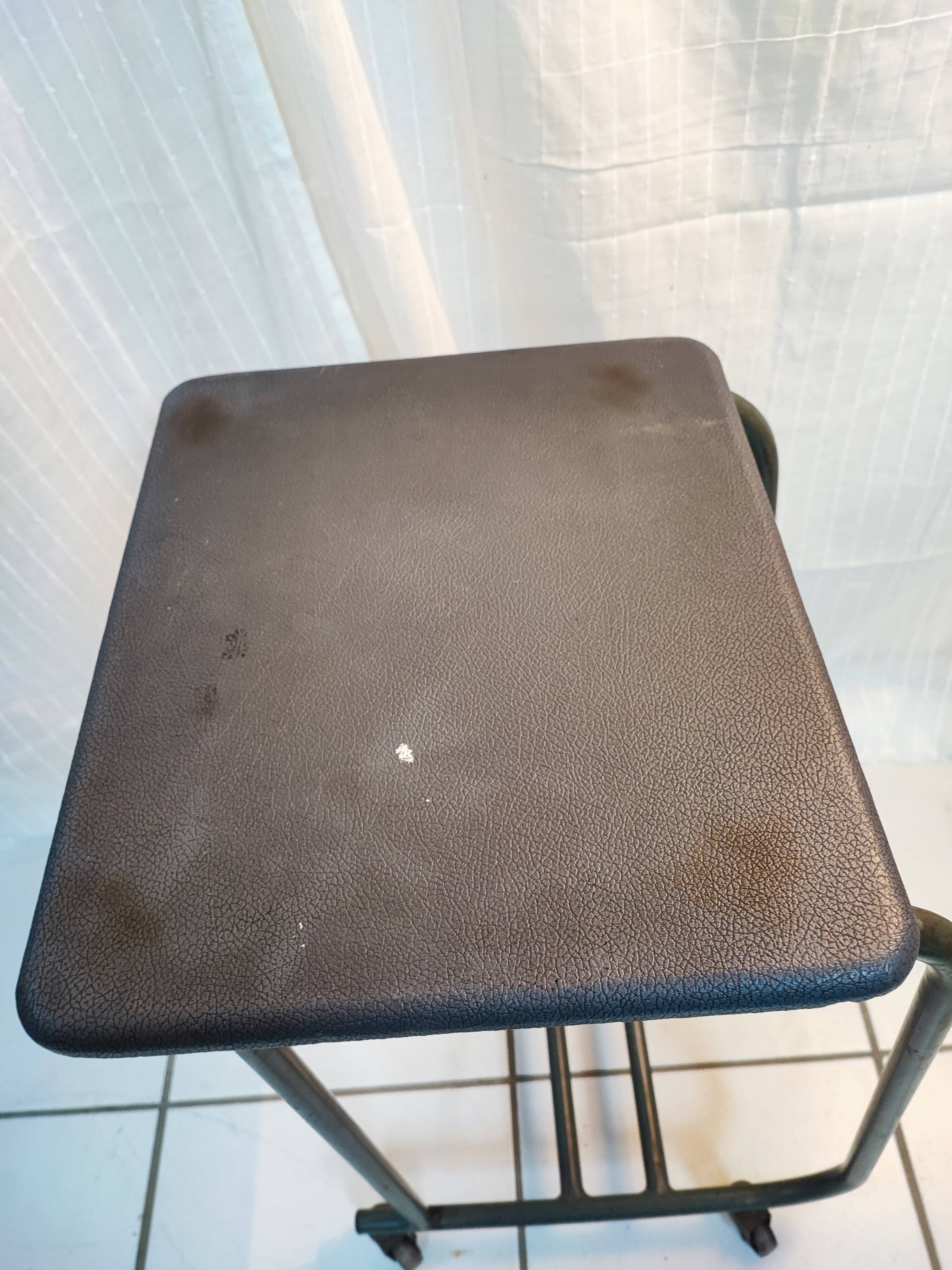 Desserte table de chevet industriel