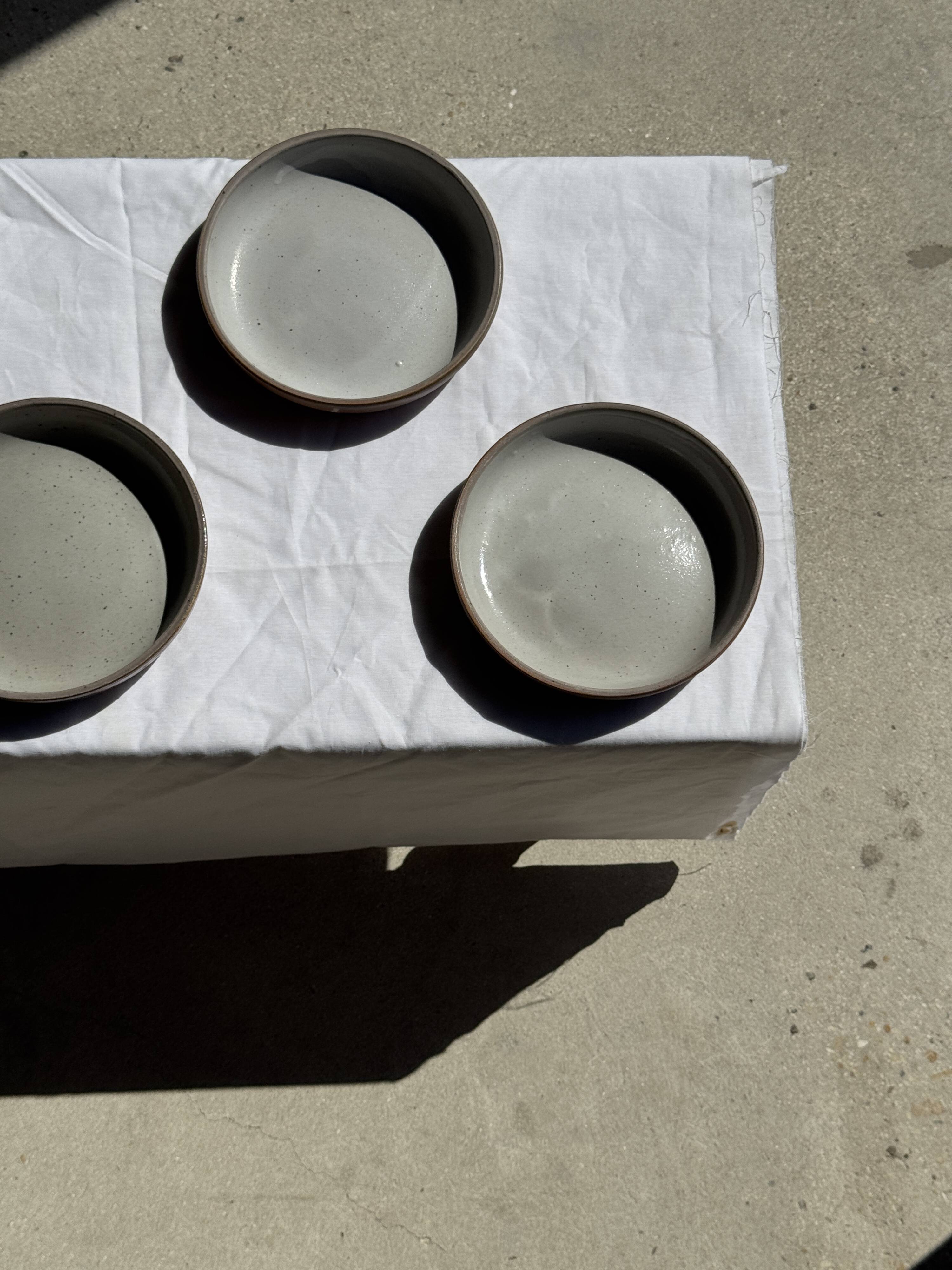 Set of 6 handmade ceramic deep plates in glazed beige D19.5 H4
