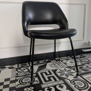 Pair of vintage 1970s armchairs/chairs in Italian Saarinen style.