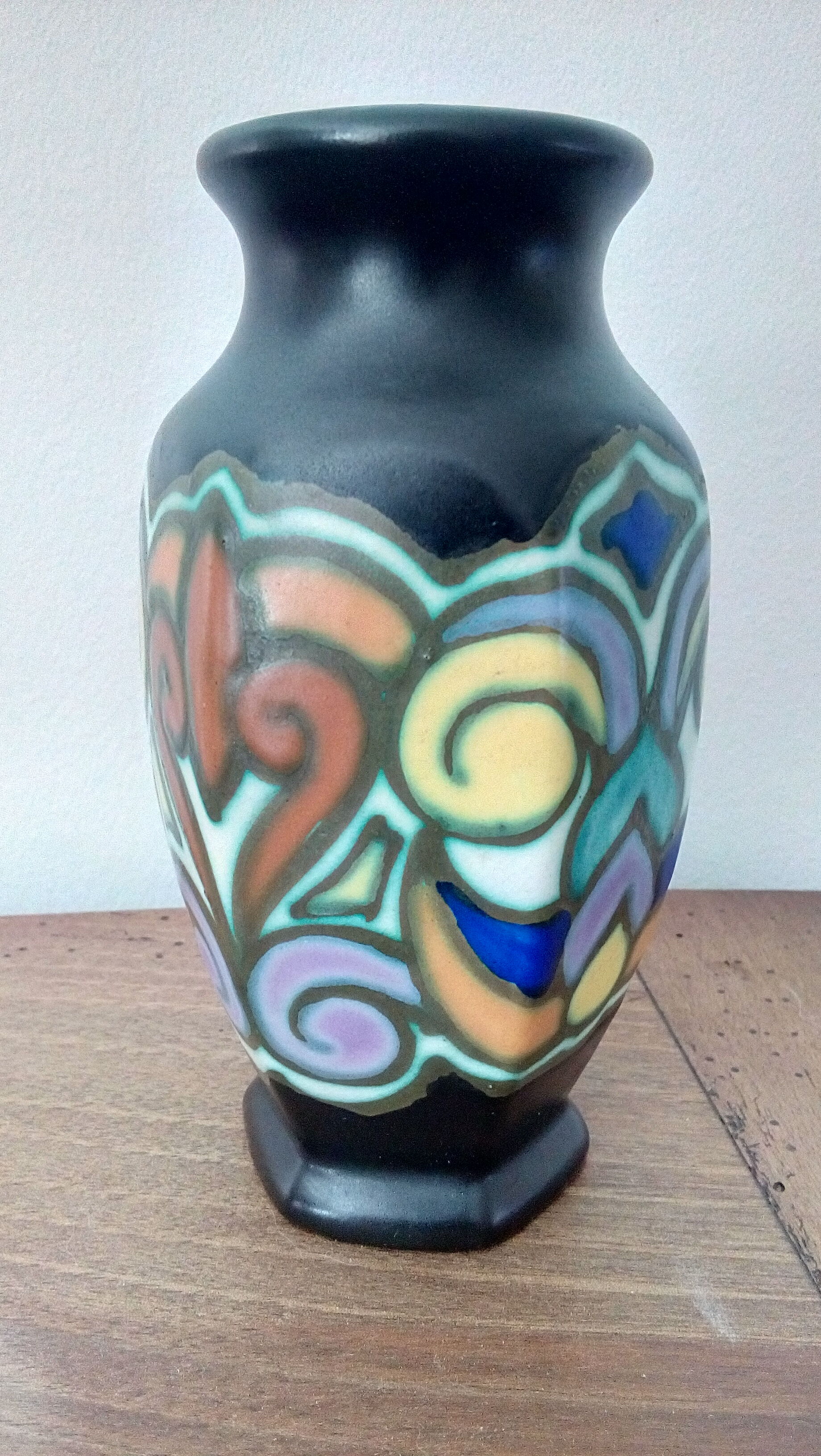 Art Deco vase by Bergen