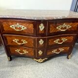 Commode Louis 15 d’époque 18e