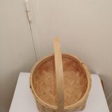 Wooden basket with slats