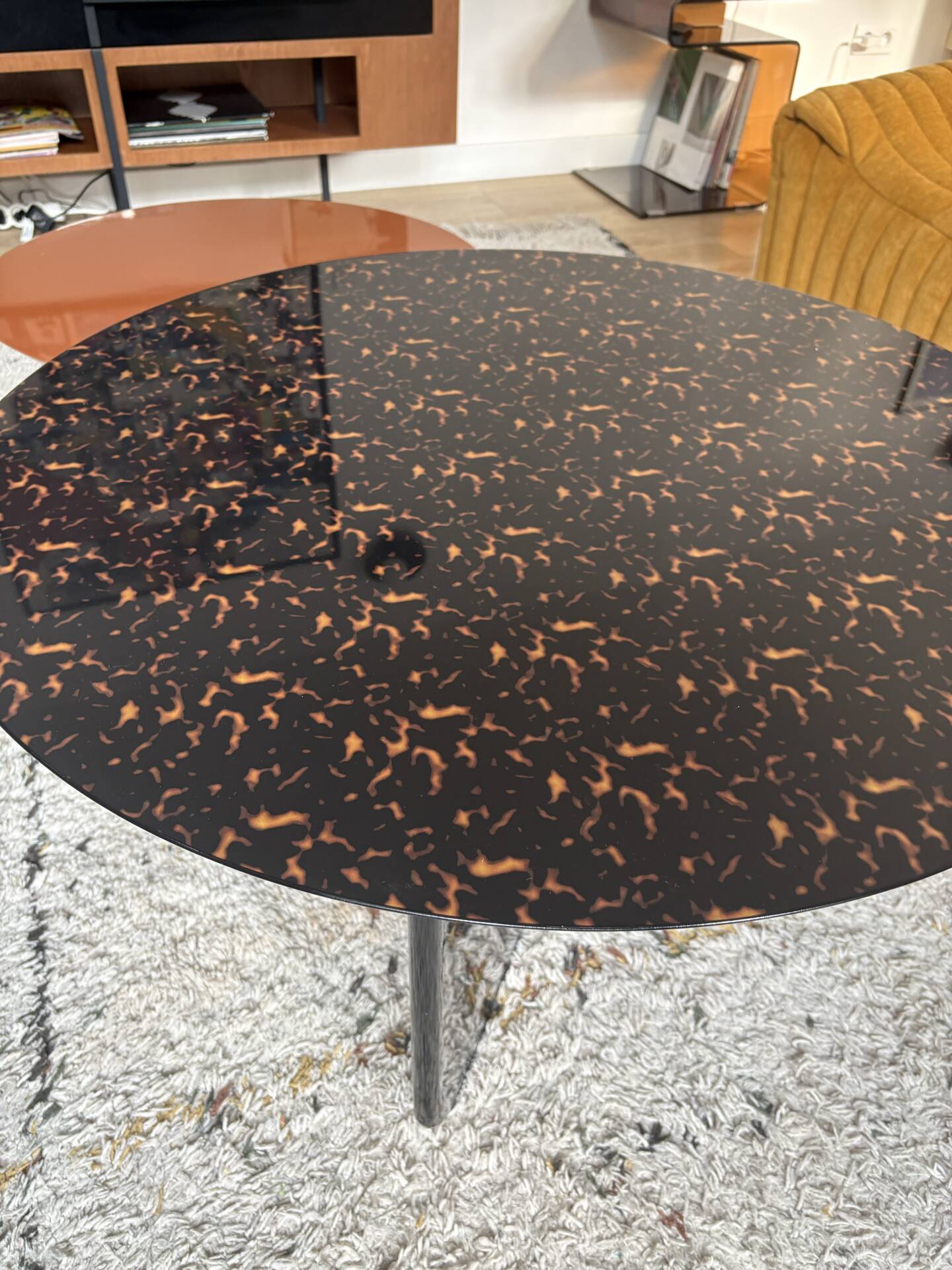 Low tables be Good RED EDITION
