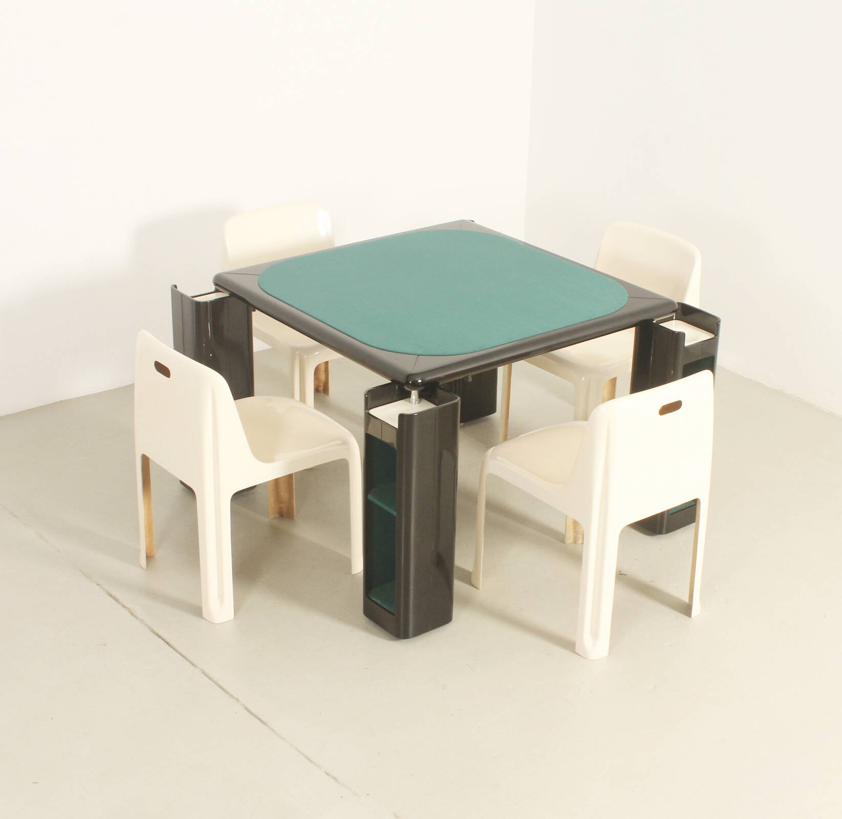 Game table by Pierluigi Molinari for Pozzi, Italy, 1970